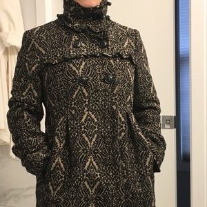 Unique Steve Madden Damask Tapestry Coat Small